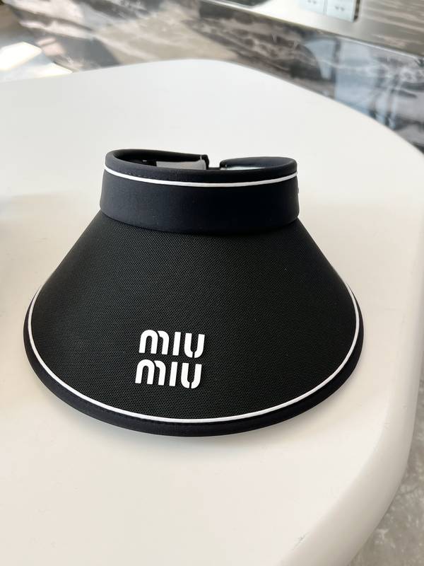 Miu Miu Hat MUH00205